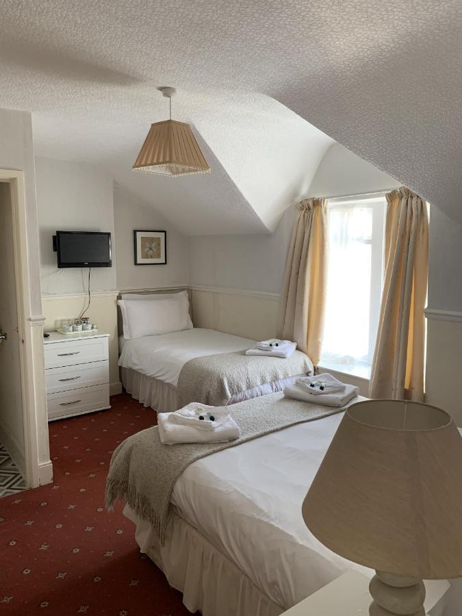 Seaclyffe Hotel Ltd Llandudno Room photo